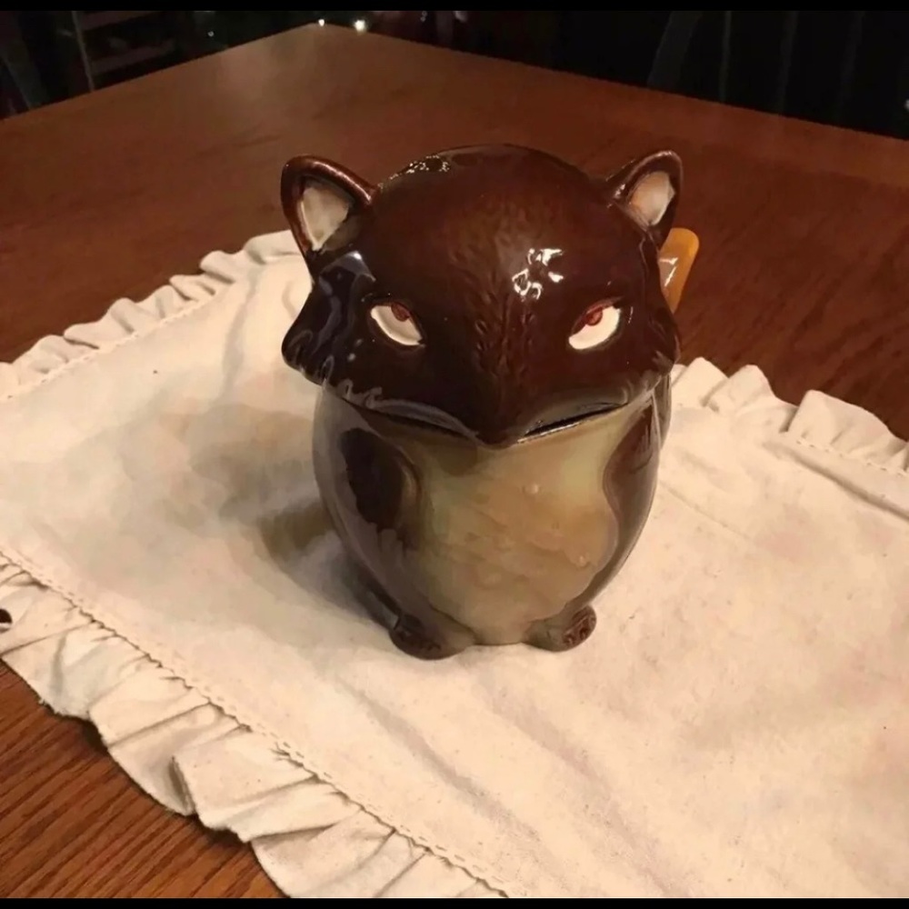 Brown fox ceramic cookie jar canister